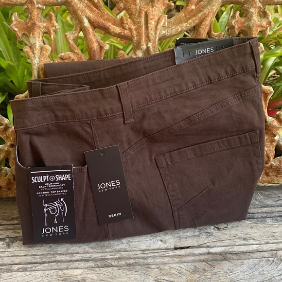 NWT- Jones New York Madison Skinny Pants🌺 - Picture 3 of 10